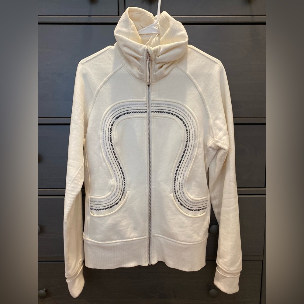 VINTAGE LULU LEMON